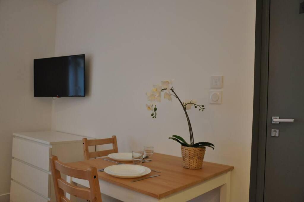 Freskenn 1, Studio 23M² Cosy & Chaleureux Apartman Breszt Kültér fotó